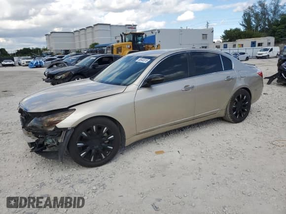 ✅ 2009 Hyundai Genesis • VIN: KMHGC46E09U026180 • Лот: 86545515. Опубликован ранее на Copart с пробегом 99 099 миль. Бесплатный доступ к архиву аукционных продаж из США и подробный отчёт об истории автомобиля на DreamBid. Изображение 1.