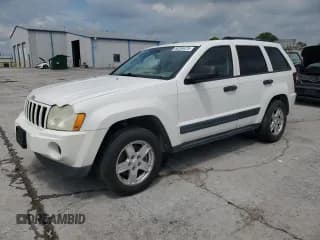 ✅ 2006 Jeep Grand Cherokee Laredo • VIN: 1J4GS48K56C136177 • Лот: 68288475. Опубликован ранее на Copart с пробегом 187 075 миль. Бесплатный доступ к архиву аукционных продаж из США и подробный отчёт об истории автомобиля на DreamBid. Изображение 1.