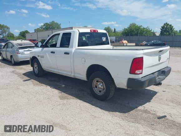2016 Ram 1500 Express with VIN 1C6RR7FT8GS166537, listed as a IAAI auction lot 42563310 with 292,444 mi miles and . Bid and sale history available at DreamBid. Image 3.