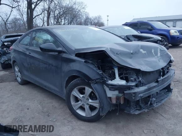 ✅ 2013 Hyundai Elantra GS • VIN: KMHDH6AE0DU003174 • Lot: 41691059. Listed on IAAI with 213,453 mi. Free auction sales archive from the USA and detailed vehicle history report at DreamBid. Image 13.