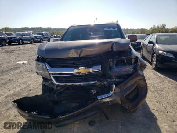 ✅ 2015 Chevrolet Colorado 2WD LT • VIN: 1GCHSBEA0F1164667 • Лот: 70962303. Опубликован ранее на Copart с пробегом 183 259 миль. Бесплатный доступ к архиву аукционных продаж из США и подробный отчёт об истории автомобиля на DreamBid. Изображение 5.