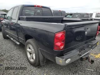 ✅ 2007 Dodge 1500 SLT • VIN: 1D7HA18237J542439 • Лот: 74992654. Опубликован ранее на Copart с пробегом 84 487 миль. Бесплатный доступ к архиву аукционных продаж из США и подробный отчёт об истории автомобиля на DreamBid. Изображение 2.