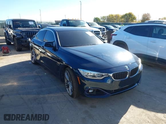 ✅ 2017 BMW 4 Series 440i xDrive • VIN: WBA4E5C54HG189453 • Lot: 43561882. Listed on IAAI with 53,392 mi. Free auction sales archive from the USA and detailed vehicle history report at DreamBid. Image 1.
