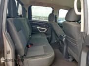 ✅ 2017 Nissan Titan SV • VIN: 1N6AA1F25HN544618 • Лот: 69580255. Опубликован ранее на Copart с пробегом 100 512 миль. Бесплатный доступ к архиву аукционных продаж из США и подробный отчёт об истории автомобиля на DreamBid. Изображение 10.