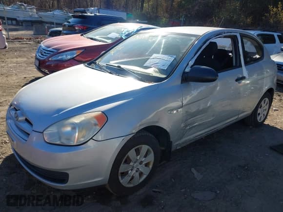 ✅ 2008 Hyundai Accent GS • VIN: KMHCM36C88U095153 • Лот: 40848236. Опубликован ранее на IAAI с пробегом 163 552 миль. Бесплатный доступ к архиву аукционных продаж из США и подробный отчёт об истории автомобиля на DreamBid. Изображение 2.