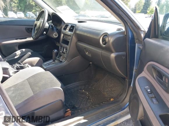 ✅ 2007 Subaru Impreza i • VIN: JF1GG61627H804852 • Lot: 42655400. Wystawiony na IAAI z przebiegiem 167 466 mil. Bezpłatny archiwum sprzedaży aukcyjnych z USA i szczegółowy raport historii pojazdu na DreamBid. Zdjęcie 5.