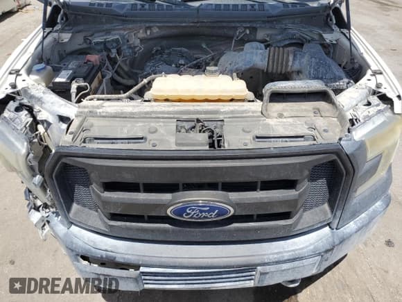 ✅ 2017 Ford F-150 XL • VIN: 1FTMF1E85HKC25809 • Лот: 58190015. Опубликован ранее на Copart с пробегом 177 245 миль. Бесплатный доступ к архиву аукционных продаж из США и подробный отчёт об истории автомобиля на DreamBid. Изображение 11.