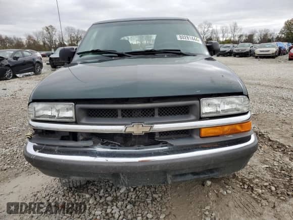 2001 Chevrolet Blazer LS с VIN 1GNCS13W91K254624, выставлен на аукционе Copart как лот 80281444 с пробегом 189 843 миль миль и Списание • Salvage title. История ставок и продаж доступна на DreamBid. Изображение 5.