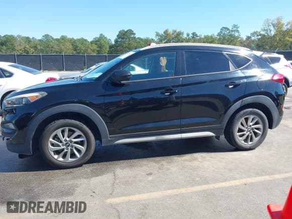 ✅ 2017 Hyundai Tucson SE • VIN: KM8J3CA43HU391496 • Лот: 43470832. Опубликован ранее на IAAI с пробегом 117 785 миль. Бесплатный доступ к архиву аукционных продаж из США и подробный отчёт об истории автомобиля на DreamBid. Изображение 14.