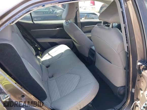 2020 Toyota Camry Hybrid SE с VIN 4T1J31AK4LU524262, выставлен на аукционе IAAI как лот 42607543 с пробегом 27 130 миль миль и . История ставок и продаж доступна на DreamBid. Изображение 8.