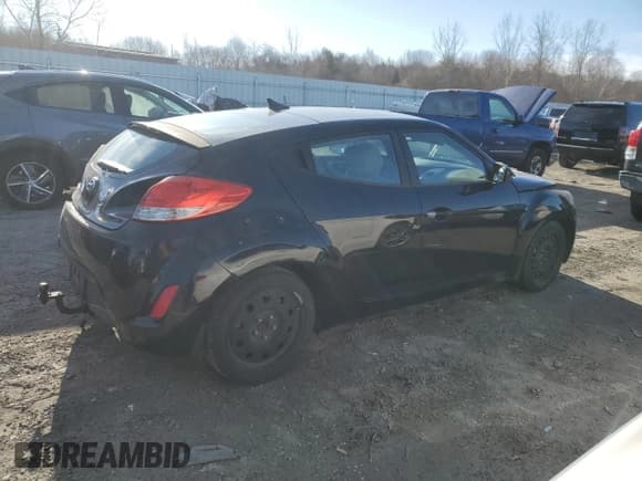 ✅ 2012 Hyundai Veloster w/Gray Int • VIN: KMHTC6AD3CU071503 • Lot: 47880275. Wystawiony na Copart z przebiegiem Nie podano. Bezpłatny archiwum sprzedaży aukcyjnych z USA i szczegółowy raport historii pojazdu na DreamBid. Zdjęcie 3.