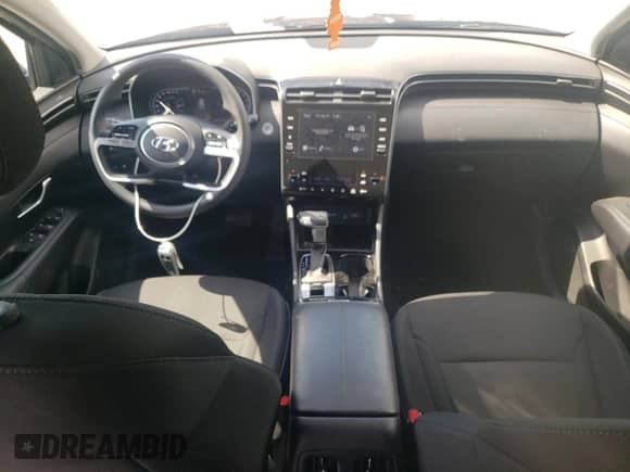 2024 Hyundai Tucson SEL with VIN 5NMJBCDE5RH385672, listed as a Copart auction lot 50835655 with 20,684 mi miles and Salvage title. Bid and sale history available at DreamBid. Image 8.