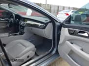 ✅ 2012 Mercedes-Benz CLS 550 • VIN: WDDLJ9BBXCA052978 • Lot: 42940675. Wystawiony na IAAI z przebiegiem 157 778 mil. Bezpłatny archiwum sprzedaży aukcyjnych z USA i szczegółowy raport historii pojazdu na DreamBid. Zdjęcie 5.