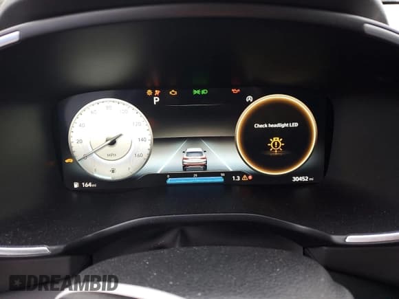 ✅ 2021 Hyundai Santa Fe Limited • VIN: 5NMS4DAL2MH340415 • Lot: 79215863. Wystawiony na Copart z przebiegiem 30 452 mil. Bezpłatny archiwum sprzedaży aukcyjnych z USA i szczegółowy raport historii pojazdu na DreamBid. Zdjęcie 9.