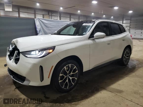 ✅ 2026 BMW X3 30 xDrive • VIN: 5UX53GP04T9209882 • Lot: 92844205. Listed on Copart with 3,946 mi. Free auction sales archive from the USA and detailed vehicle history report at DreamBid. Image 1.