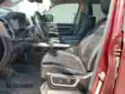 2020 Ram 1500 Laramie с VIN 1C6SRFJT7LN149174, выставлен на аукционе Copart как лот 80811405 с пробегом 111 056 миль миль и Списание • Salvage title. История ставок и продаж доступна на DreamBid. Изображение 7.