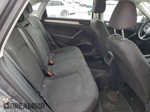 ✅ 2016 Volkswagen Passat S • VIN: 1VWAT7A33GC041693 • Lot: 94745355. Listed on Copart with 131,116 mi. Free auction sales archive from the USA and detailed vehicle history report at DreamBid. Image 10.