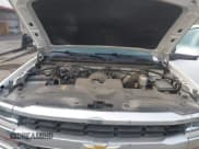 ✅ 2018 Chevrolet Silverado 1500 LT • VIN: 3GCPCREH1JG235884 • Lot: 43688501. Wystawiony na IAAI z przebiegiem 160 696 mil. Bezpłatny archiwum sprzedaży aukcyjnych z USA i szczegółowy raport historii pojazdu na DreamBid. Zdjęcie 10.