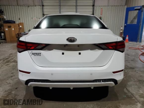 ✅ 2022 Nissan Sentra S • VIN: 3N1AB8BV3NY219007 • Лот: 94054265. Опубликован ранее на Copart с пробегом 97 290 миль. Бесплатный доступ к архиву аукционных продаж из США и подробный отчёт об истории автомобиля на DreamBid. Изображение 6.