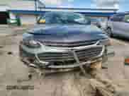 2017 Chevrolet Malibu LS с VIN 1G1ZC5ST8HF166982, выставлен на аукционе Copart как лот 70988405 с пробегом 131 822 миль миль и На запчасти • Non repairable. История ставок и продаж доступна на DreamBid. Изображение 5.