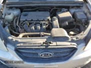 ✅ 2009 Kia Rondo LX • VIN: KNAFG528597247666 • Lot: 91951305. Wystawiony na Copart z przebiegiem 103 966 mil. Bezpłatny archiwum sprzedaży aukcyjnych z USA i szczegółowy raport historii pojazdu na DreamBid. Zdjęcie 11.