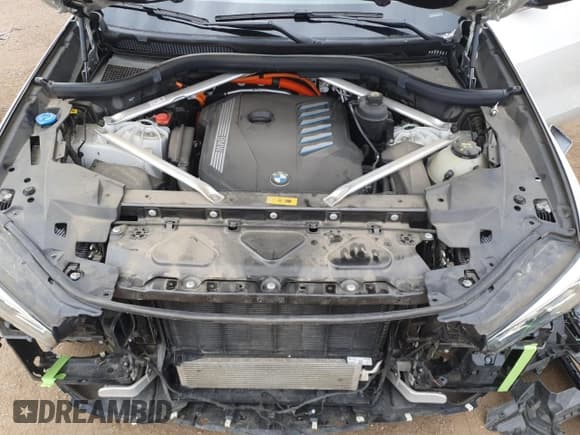 ✅ 2022 BMW X5 xDrive45e • VIN: 5UXTA6C01N9J65792 • Лот: 82353025. Опубликован ранее на Copart с пробегом 46 642 миль. Бесплатный доступ к архиву аукционных продаж из США и подробный отчёт об истории автомобиля на DreamBid. Изображение 12.