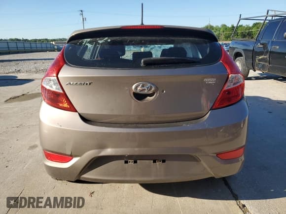 ✅ 2013 Hyundai Accent SE • VIN: KMHCU5AE5DU109685 • Лот: 60075204. Опубликован ранее на Copart с пробегом Не указан. Бесплатный доступ к архиву аукционных продаж из США и подробный отчёт об истории автомобиля на DreamBid. Изображение 6.