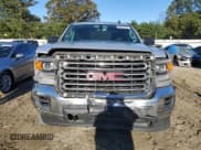 ✅ 2017 GMC Sierra 2500HD • VIN: 1GT22REG8HZ180090 • Lot: 86473295. Listed on Copart with 263,880 mi. Free auction sales archive from the USA and detailed vehicle history report at DreamBid. Image 5.