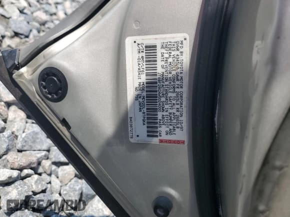 ✅ 1998 Lexus ES 300 • VIN: JT8BF28GXW5024000 • Лот: 81524335. Опубликован ранее на Copart с пробегом 247 250 миль. Бесплатный доступ к архиву аукционных продаж из США и подробный отчёт об истории автомобиля на DreamBid. Изображение 13.