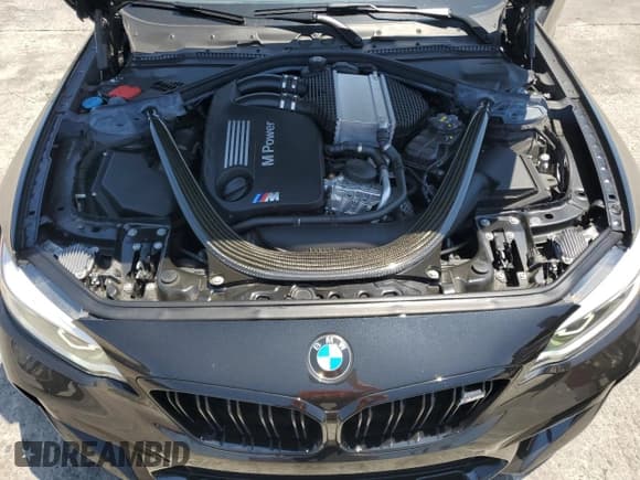 ✅ 2020 BMW M2 Competition • VIN: WBS2U7C00L7E16607 • Lot: 62466164. Wystawiony na Copart z przebiegiem 19 843 mil. Bezpłatny archiwum sprzedaży aukcyjnych z USA i szczegółowy raport historii pojazdu na DreamBid. Zdjęcie 11.