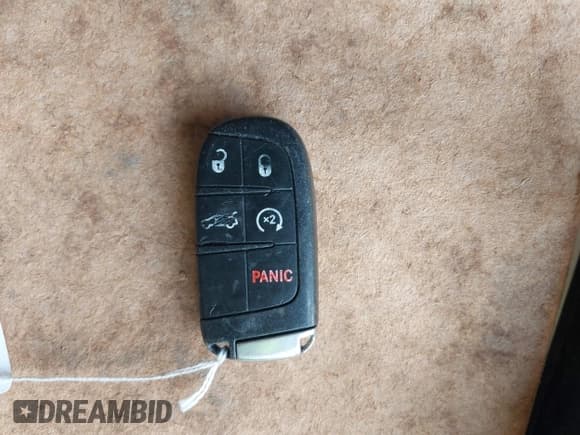 ✅ 2018 Dodge Charger R/T • VIN: 2C3CDXCT1JH260795 • Lot: 43377794. Wystawiony na IAAI z przebiegiem 109 823 mil. Bezpłatny archiwum sprzedaży aukcyjnych z USA i szczegółowy raport historii pojazdu na DreamBid. Zdjęcie 11.