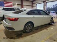 ✅ 2022 Volkswagen Jetta S • VIN: 3VWCM7BU4NM021526 • Lot: 94078015. Wystawiony na Copart z przebiegiem 39 116 mil. Bezpłatny archiwum sprzedaży aukcyjnych z USA i szczegółowy raport historii pojazdu na DreamBid. Zdjęcie 3.
