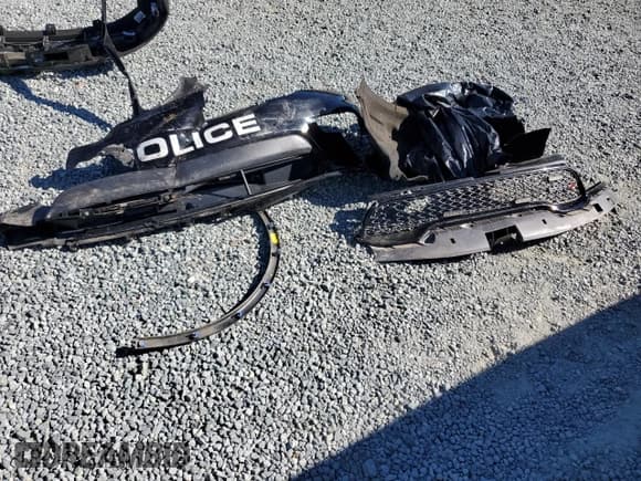 ✅ 2023 Dodge Durango Pursuit • VIN: 1C4SDJFTXPC564428 • Lot: 87065005. Wystawiony na Copart z przebiegiem 17 813 mil. Bezpłatny archiwum sprzedaży aukcyjnych z USA i szczegółowy raport historii pojazdu na DreamBid. Zdjęcie 13.