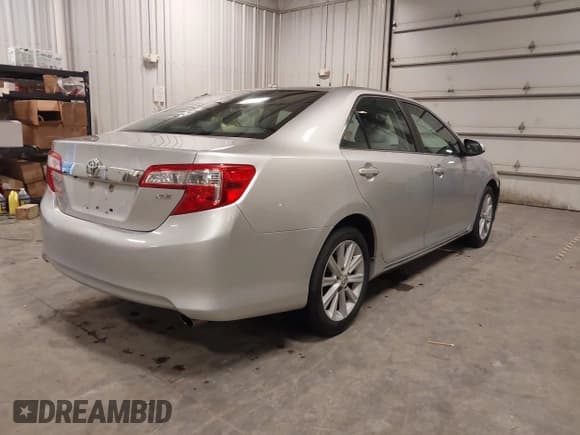 ✅ 2012 Toyota Camry XLE • VIN: 4T4BF1FK0CR196347 • Лот: 43570459. Опубликован ранее на IAAI с пробегом 90 976 миль. Бесплатный доступ к архиву аукционных продаж из США и подробный отчёт об истории автомобиля на DreamBid. Изображение 4.