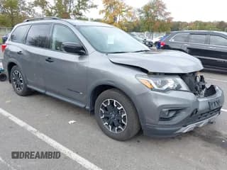 ✅ 2020 Nissan Pathfinder SV • VIN: 5N1DR2BM3LC639331 • Lot: 43466748. Wystawiony na IAAI z przebiegiem 102 396 mil. Bezpłatny archiwum sprzedaży aukcyjnych z USA i szczegółowy raport historii pojazdu na DreamBid. Zdjęcie 1.