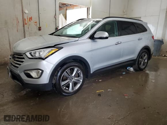 ✅ 2014 Hyundai Santa Fe Limited • VIN: KM8SR4HF6EU074095 • Лот: 57038495. Опубликован ранее на Copart с пробегом 156 894 миль. Бесплатный доступ к архиву аукционных продаж из США и подробный отчёт об истории автомобиля на DreamBid. Изображение 1.