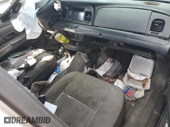 ✅ 2006 Ford Police Interceptor • VIN: 2FAFP71W06X117708 • Lot: 48170465. Listed on Copart with Not provided. Free auction sales archive from the USA and detailed vehicle history report at DreamBid. Image 8.