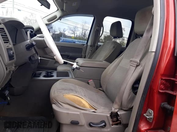 ✅ 2008 Dodge 1500 SLT • VIN: 1D7HU18278S559098 • Лот: 78547754. Опубликован ранее на Copart с пробегом Не указан. Бесплатный доступ к архиву аукционных продаж из США и подробный отчёт об истории автомобиля на DreamBid. Изображение 7.