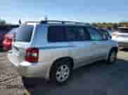 2006 Toyota Highlander с VIN JTEGD21A860135012, выставлен на аукционе Copart как лот 71656175 с пробегом Не указан миль и Списание • Salvage title. История ставок и продаж доступна на DreamBid. Изображение 3.