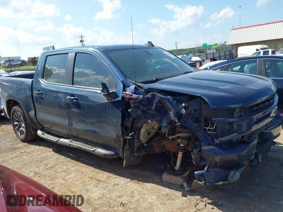 ✅ 2022 Chevrolet Silverado 1500 RST • VIN: 1GCUYEED4NZ176541 • Лот: 42686532. Опубликован ранее на IAAI с пробегом 108 821 миль. Бесплатный доступ к архиву аукционных продаж из США и подробный отчёт об истории автомобиля на DreamBid. Изображение 13.