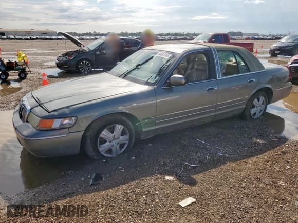 ✅ 2002 Mercury Grand Marquis GS • VIN: 2MEFM74W22X619515 • Лот: 68361365. Опубликован ранее на Copart с пробегом 152 224 миль. Бесплатный доступ к архиву аукционных продаж из США и подробный отчёт об истории автомобиля на DreamBid. Изображение 1.