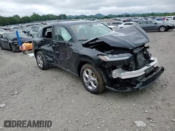 ✅ 2024 Honda HR-V LX • VIN: 3CZRZ2H33RM739102 • Lot: 58030145. Listed on Copart with 16,686 mi. Free auction sales archive from the USA and detailed vehicle history report at DreamBid. Image 15.