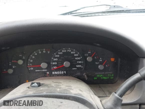 ✅ 2005 Ford Explorer XLT • VIN: 1FMZU73K15UA50967 • Lot: 41942506. Wystawiony na IAAI z przebiegiem 175 621 mil. Bezpłatny archiwum sprzedaży aukcyjnych z USA i szczegółowy raport historii pojazdu na DreamBid. Zdjęcie 7.