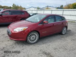 ✅ 2015 Ford Focus Electric • VIN: 1FADP3R45FL208537 • Lot: 73378954. Wystawiony na Copart z przebiegiem 40 254 mil. Bezpłatny archiwum sprzedaży aukcyjnych z USA i szczegółowy raport historii pojazdu na DreamBid. Zdjęcie 1.