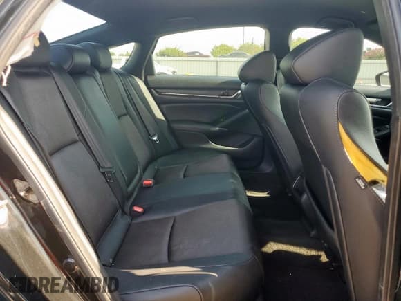 ✅ 2019 Honda Accord Sport • VIN: 1HGCV1F39KA007646 • Lot: 80619875. Listed on Copart with 242,162 mi. Free auction sales archive from the USA and detailed vehicle history report at DreamBid. Image 10.