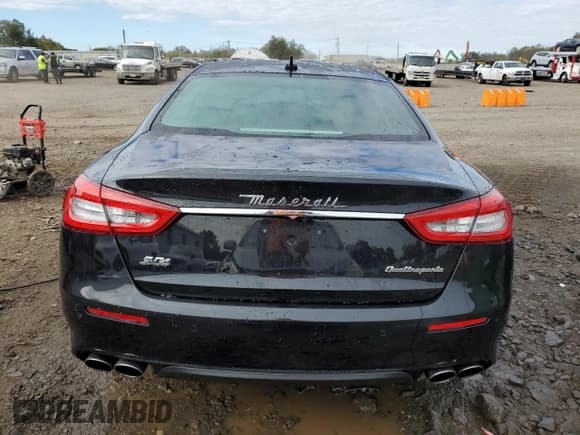 ✅ 2017 Maserati Quattroporte S Q4 • VIN: ZAM56RRA7H1250969 • Lot: 72323163. Wystawiony na Copart z przebiegiem Nie podano. Bezpłatny archiwum sprzedaży aukcyjnych z USA i szczegółowy raport historii pojazdu na DreamBid. Zdjęcie 6.