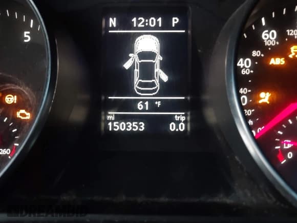 ✅ 2017 Volkswagen Passat SE • VIN: 1VWBT7A34HC064910 • Lot: 43103770. Listed on IAAI with 150,353 mi. Free auction sales archive from the USA and detailed vehicle history report at DreamBid. Image 16.