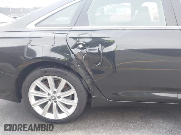 ✅ 2019 Audi A6 Premium • VIN: WAUD8AF21KN126914 • Лот: 41757288. Опубликован ранее на IAAI с пробегом 47 468 миль. Бесплатный доступ к архиву аукционных продаж из США и подробный отчёт об истории автомобиля на DreamBid. Изображение 6.