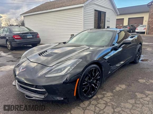 ✅ 2016 Chevrolet Corvette 2LT • VIN: 1G1YD2D7XG5111493 • Лот: 95950015. Опубликован ранее на Copart с пробегом 73 567 миль. Бесплатный доступ к архиву аукционных продаж из США и подробный отчёт об истории автомобиля на DreamBid. Изображение 1.