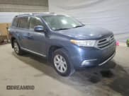 ✅ 2011 Toyota Highlander • VIN: 5TDBK3EH5BS079460 • Лот: 81057285. Опубликован ранее на Copart с пробегом 140 708 миль. Бесплатный доступ к архиву аукционных продаж из США и подробный отчёт об истории автомобиля на DreamBid. Изображение 4.